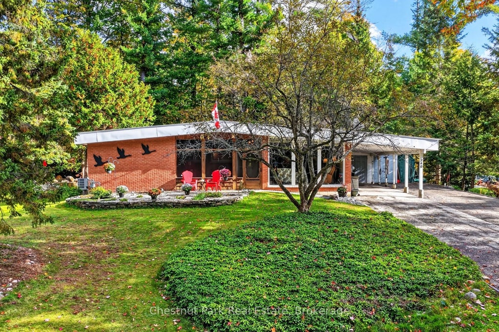Photo of 240 Knister Road, Gravenhurst, ON P1P 1R4 (MLS # X13886528)