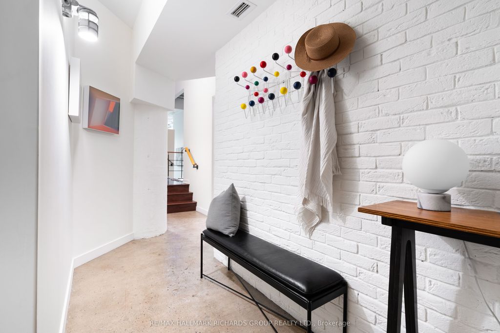 Photo of 155 Dalhousie Street #942, Toronto, ON M5B 2P7 (MLS # C12910198)