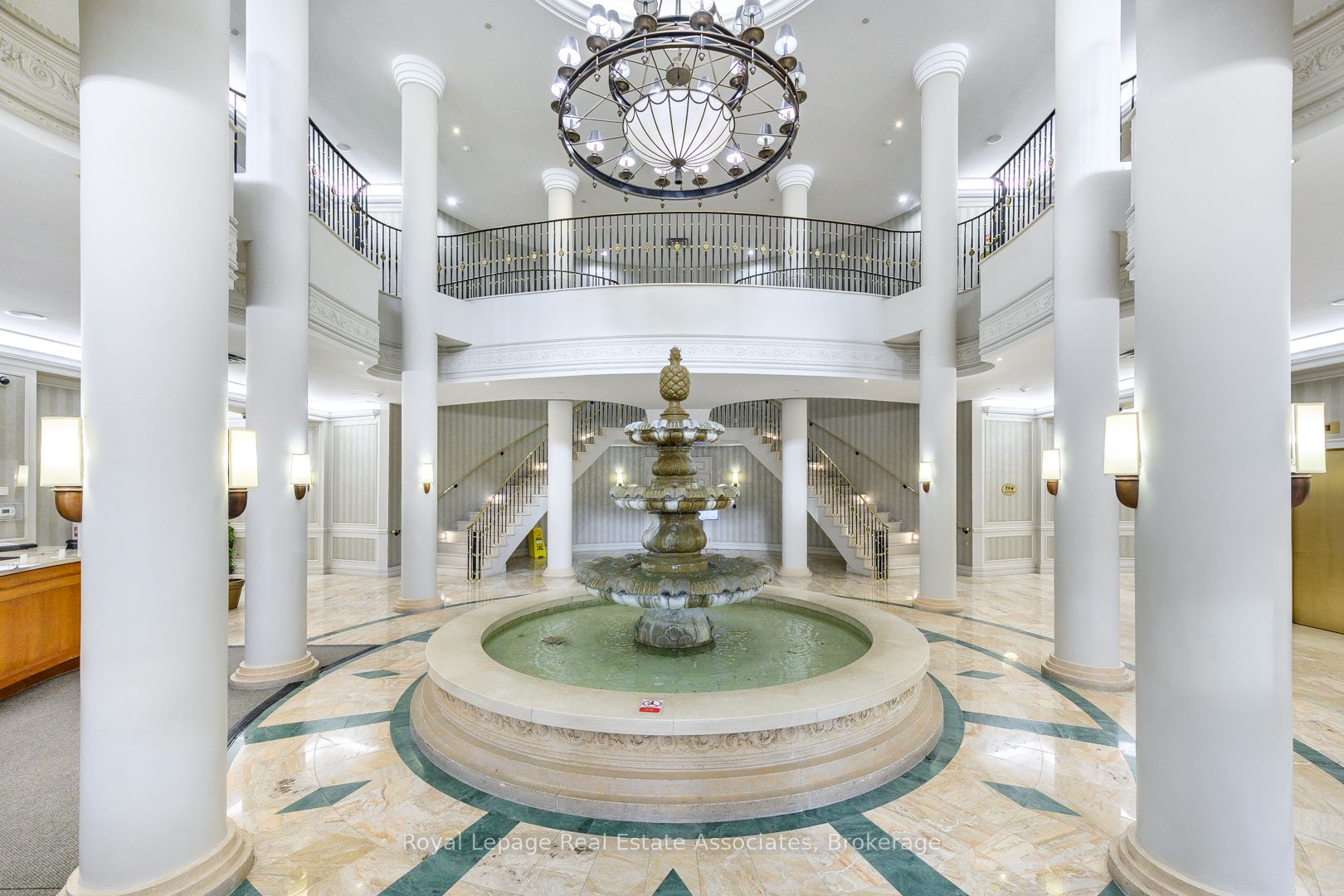 25 Kingsbridge Garden Circle 3110