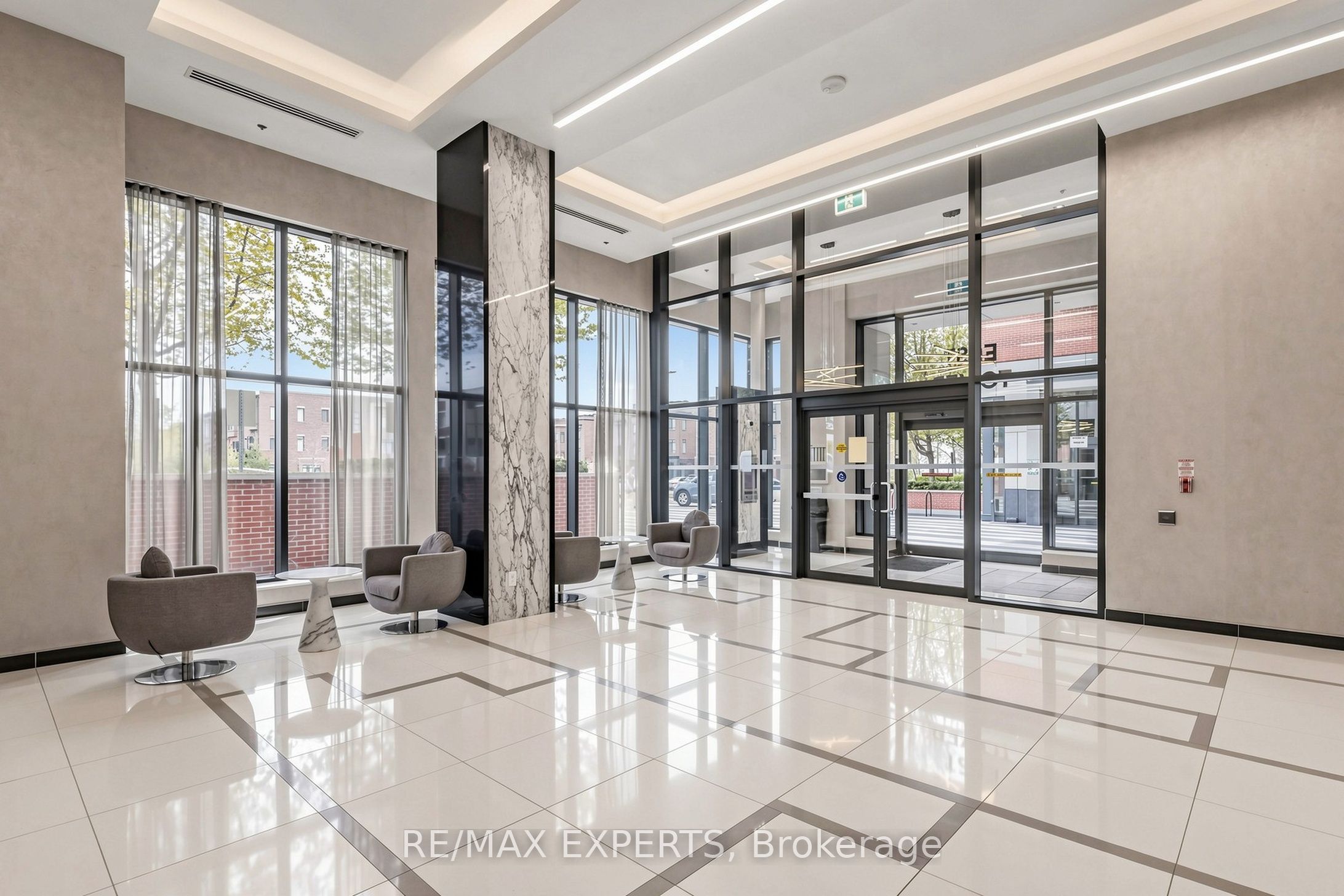 99 Eagle Rock Way 302
