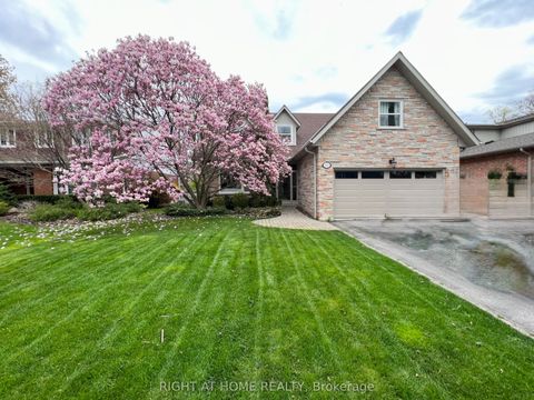 155 Cheverie Street Oakville ON L6J 6C3