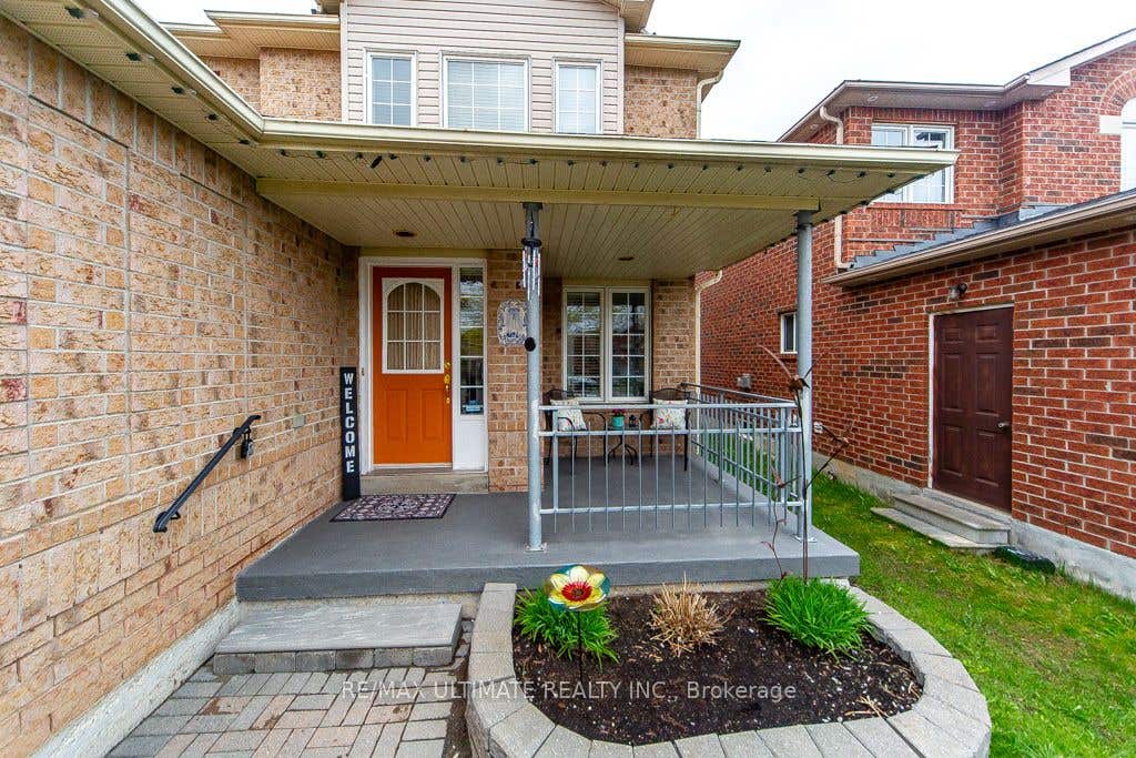 Photo of 5 Twiss Drive, Barrie, ON L4N 8P3 (MLS # S13135180)