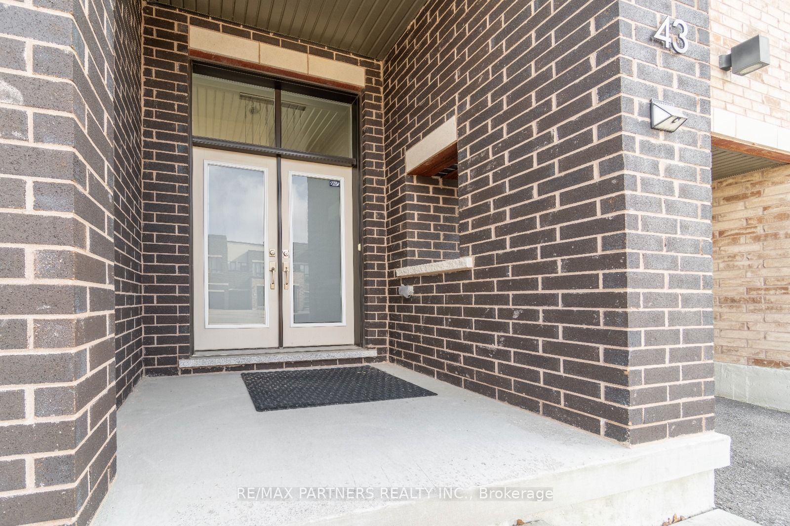 43 Dariole Drive