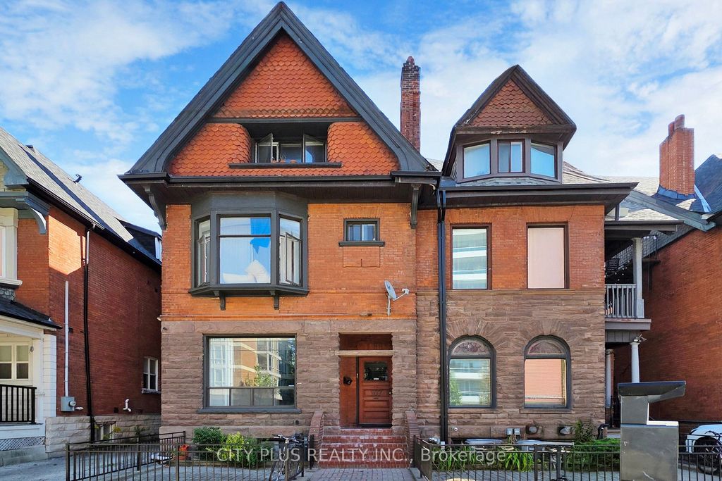 Photo of 105-107 Spadina Road, Toronto, ON M5R 2T1 (MLS # C12985206)