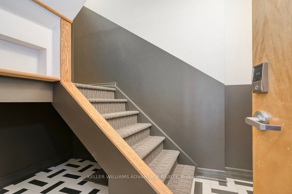 394 Euclid Avenue 201