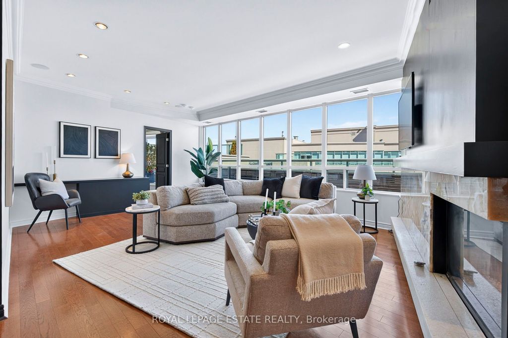 Photo of 9 Boardwalk Drive #Ph9, Toronto, ON M4L 6T1 (MLS # E12441303)