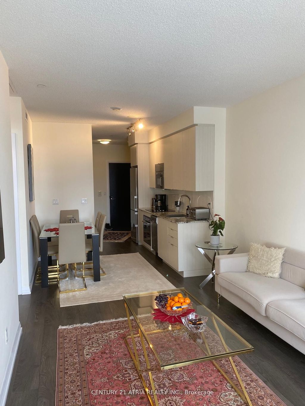 Photo of 101 Erskine Avenue #512, Toronto, ON M4P 1Y5 (MLS # C12406427)