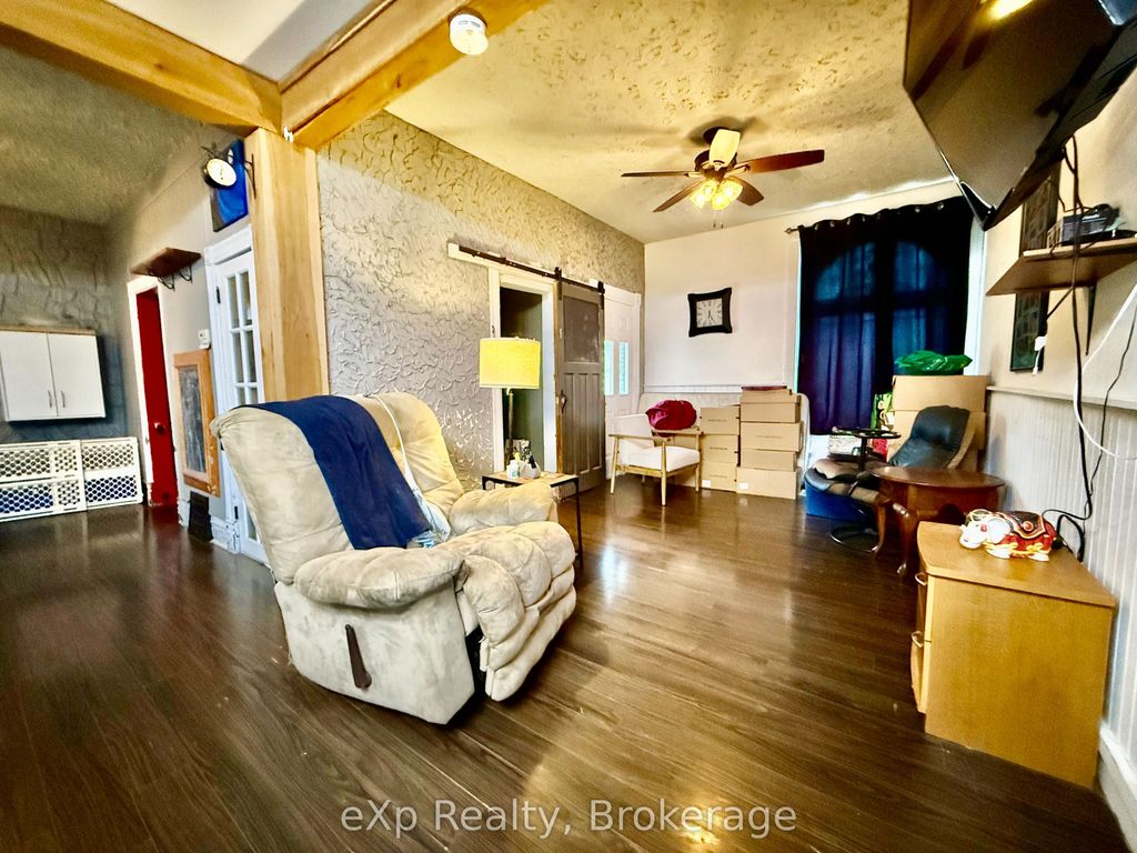 Photo of 388 11TH Street, Hanover, ON N4N 1S5 (MLS # X12585776)