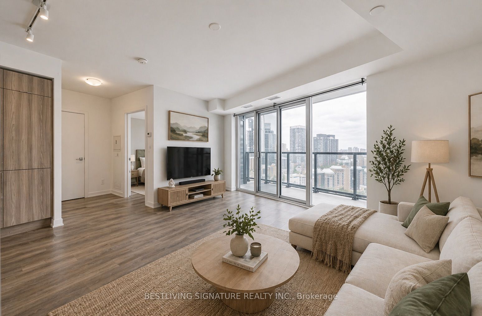 159 Wellesley Street E 3201