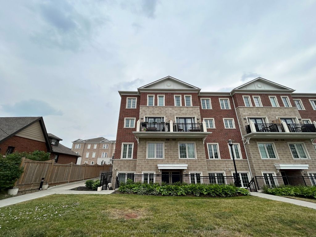 Photo of 26 Bruce Street #E05, Vaughan, ON L4L 0H4 (MLS # N13079766)