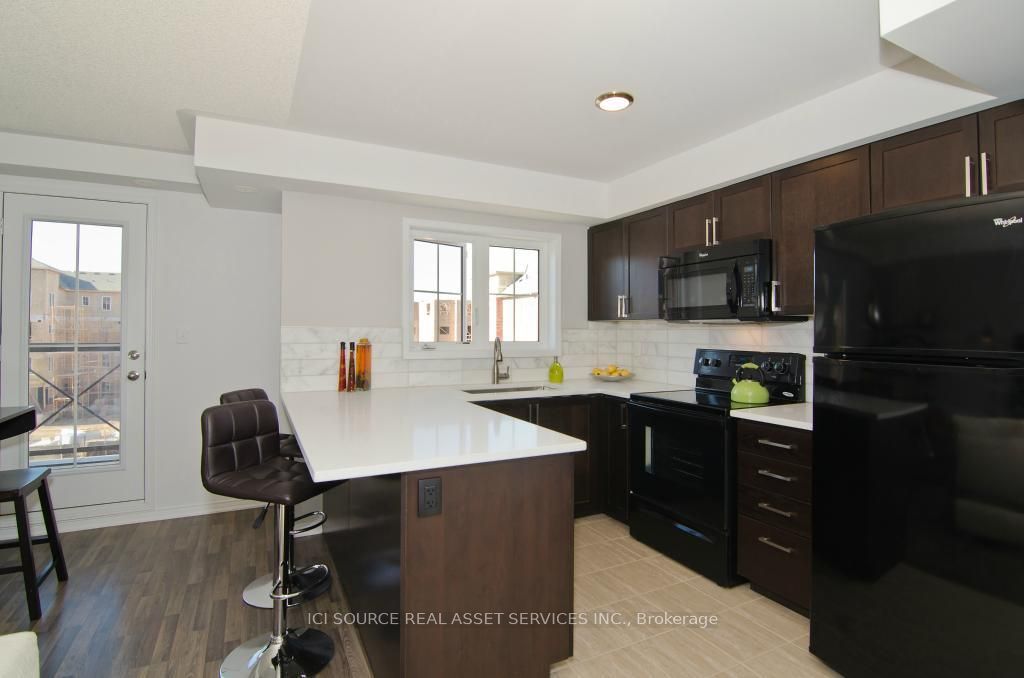 39 Hays Boulevard 17