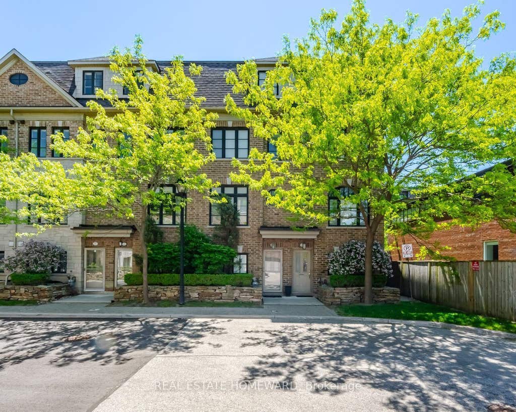 Photo of 62 Cormier Heights, Toronto, ON M8Z 0B5 (MLS # W13564930)