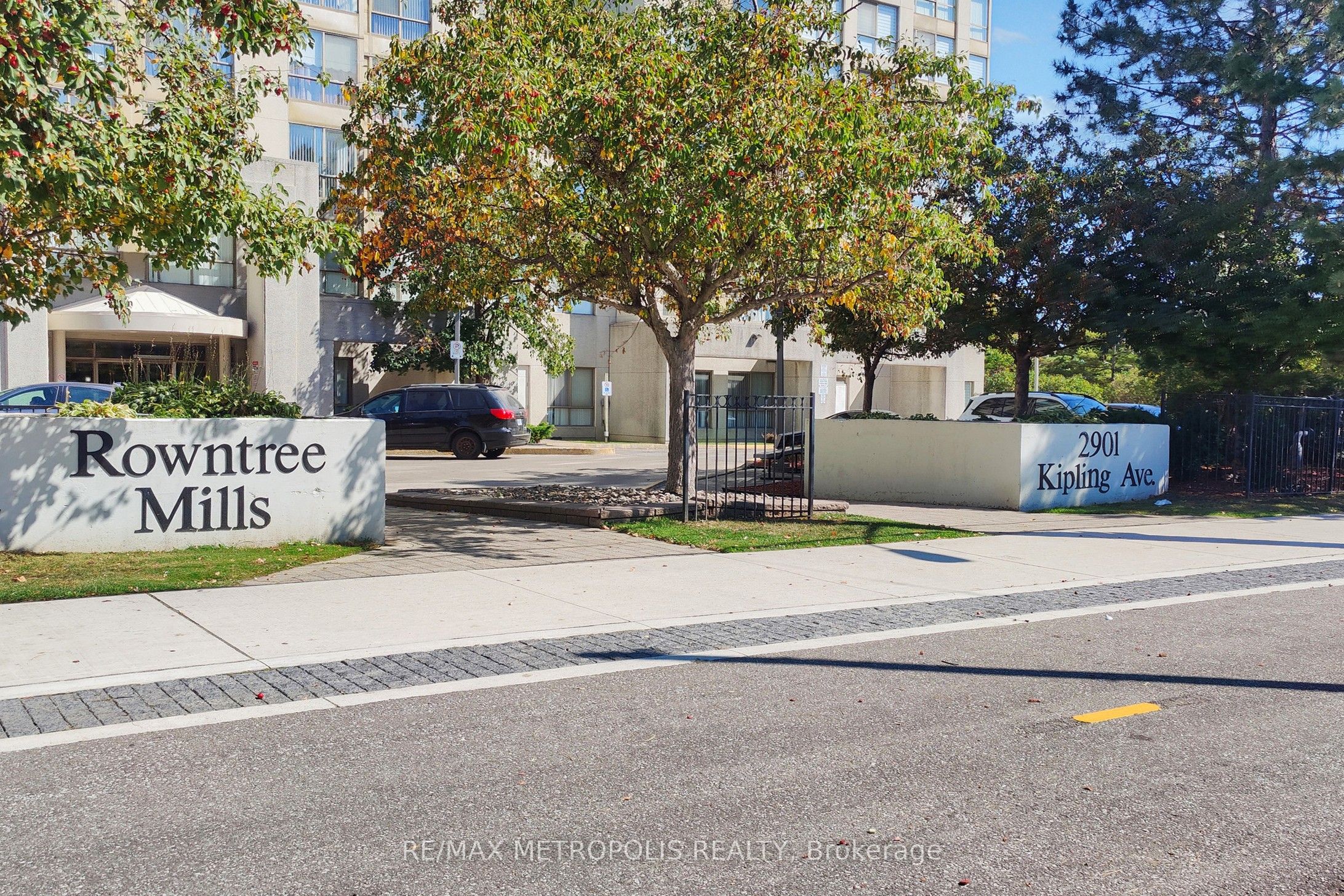 2901 Kipling Avenue 606