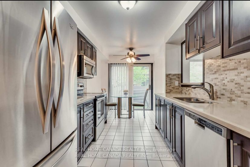 2550 Thomas Street 73