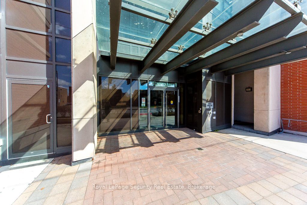Photo of 800 Lawrence Avenue W #1121, Toronto, ON M6A 0B1 (MLS # W12990696)