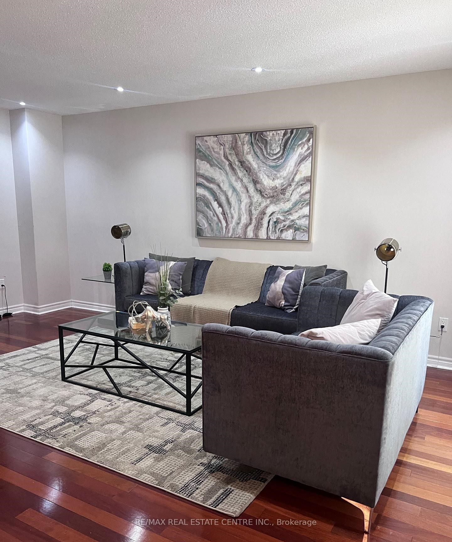 4358 Bacchus Crescent