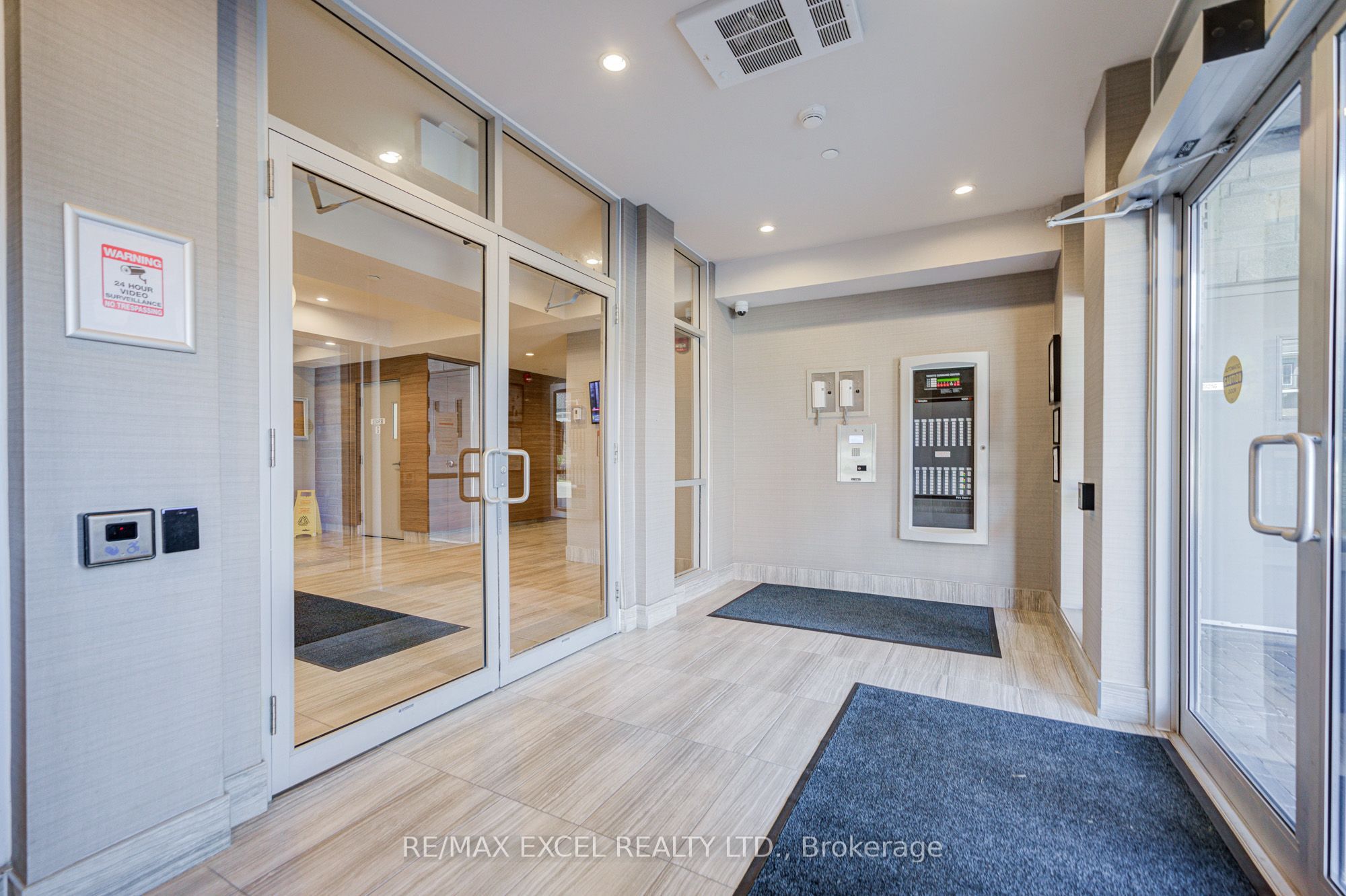 2 Adam Sellers Street 103