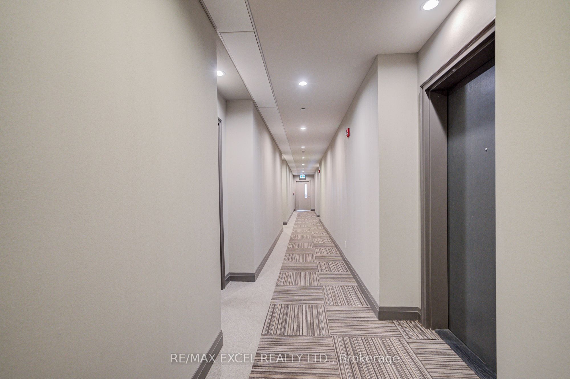 2 Adam Sellers Street 103