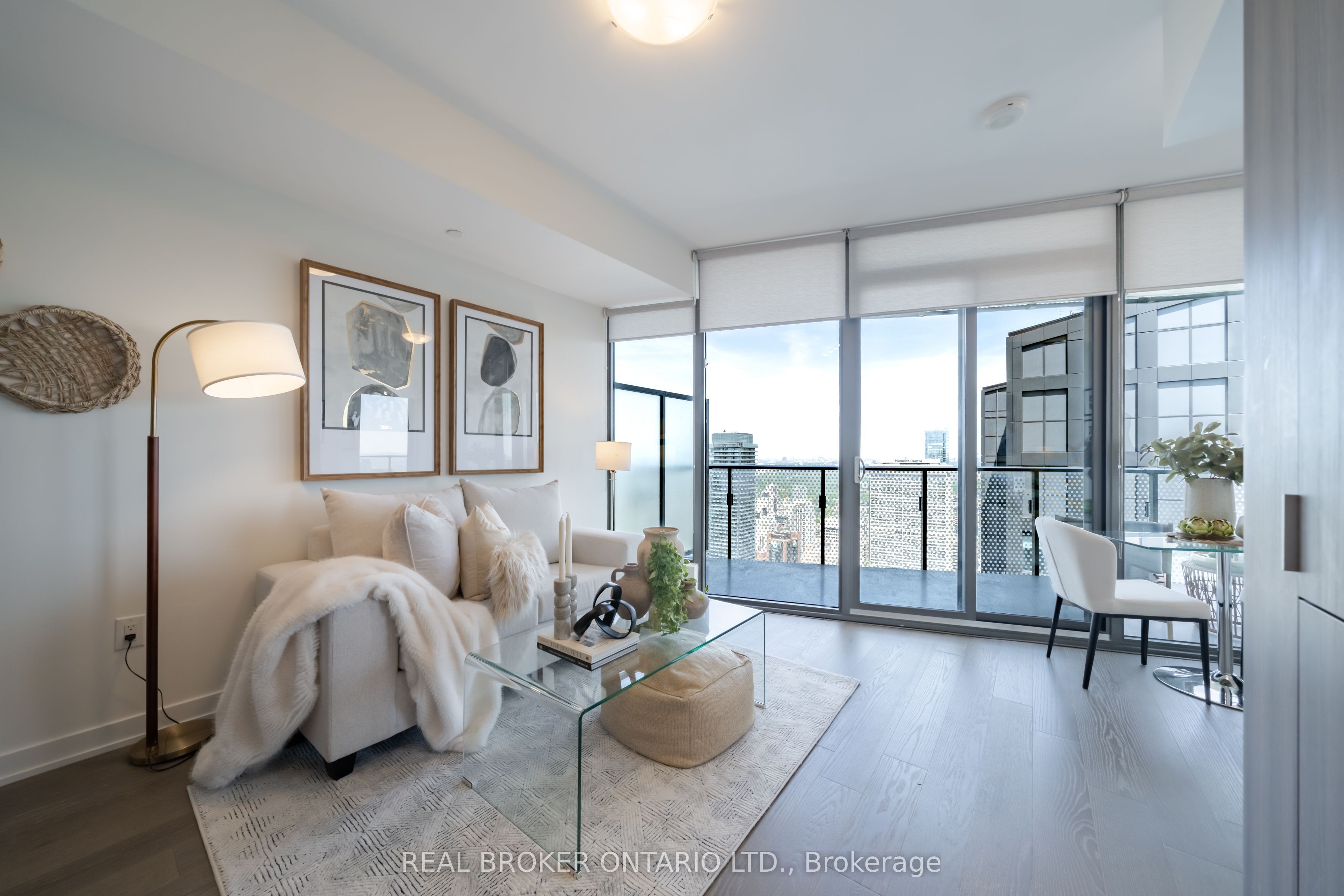 11 Wellesley Street W 5611