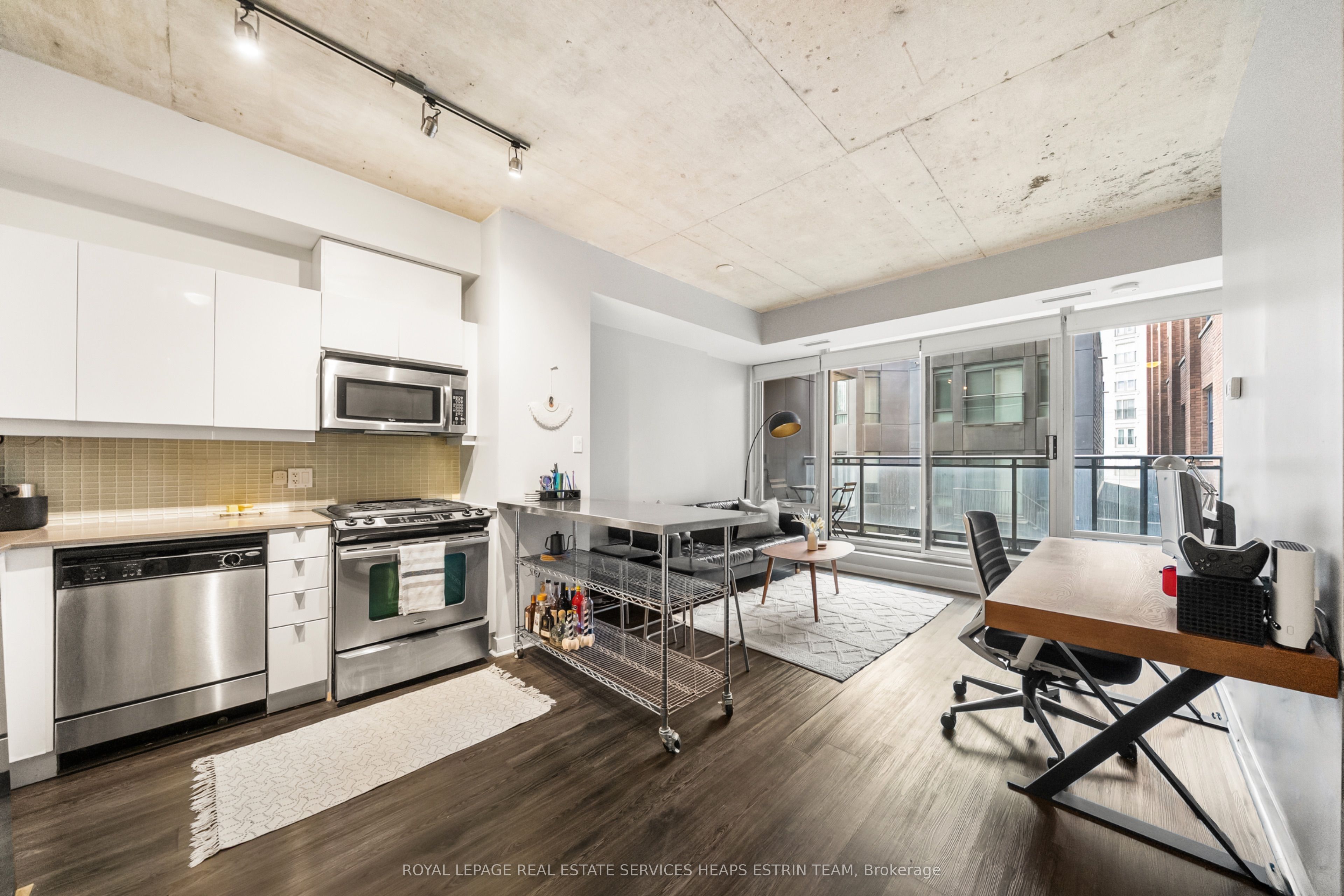 127 Queen Street E 201