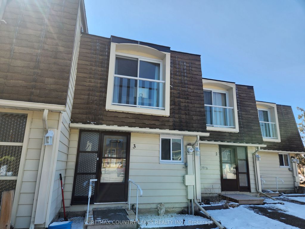 Photo of 4 Paradise Boulevard #3, Ramara, ON L0K 1B0 (MLS # S12973700)
