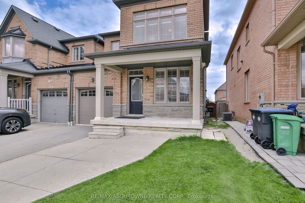 Photo of 5486 Fudge Terrace, Mississauga, ON L5M 0M8 (MLS # W13080024)