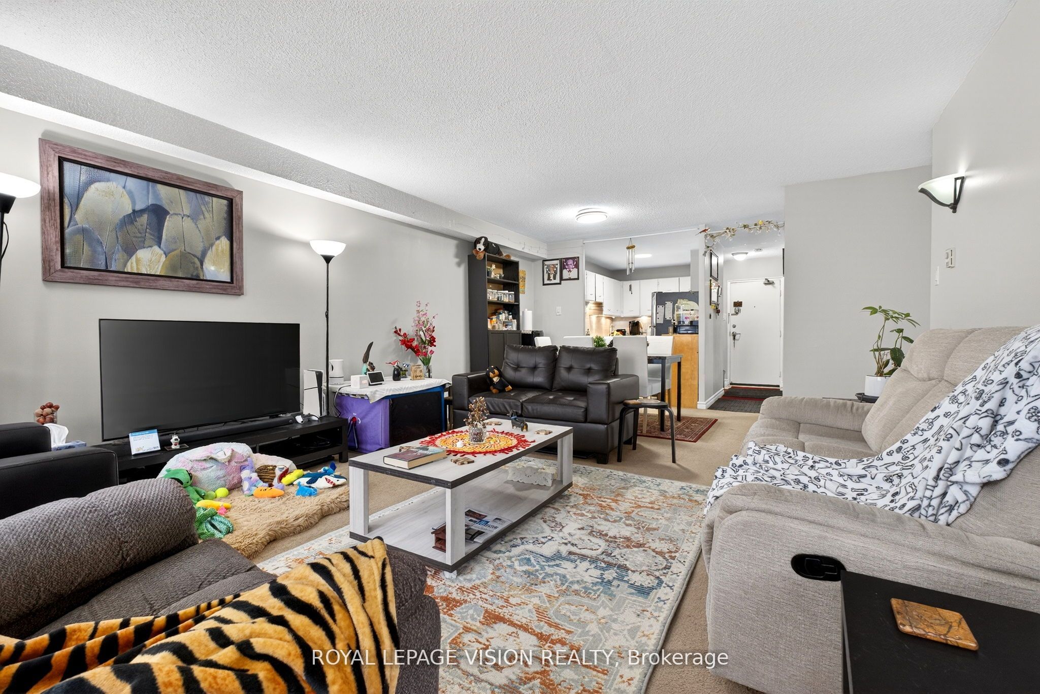 81 Millside Drive 1002