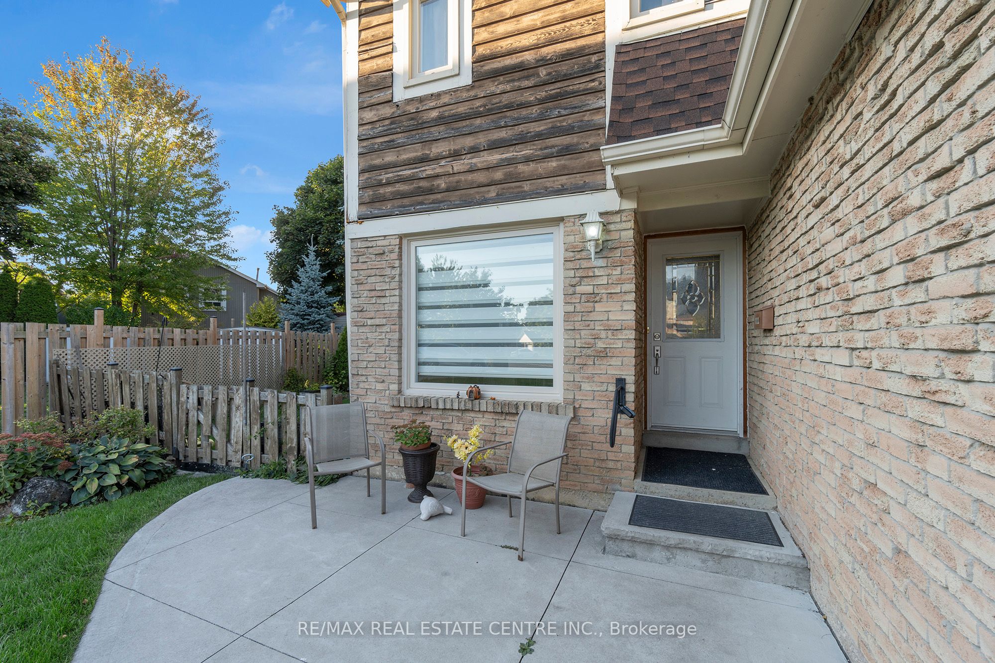 24 Thatcher Court