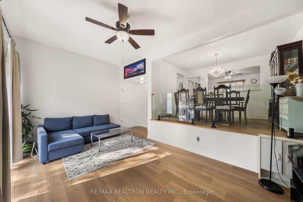 Photo of 7 Sebastian Cabot Way, Toronto, ON M3N 2T4 (MLS # W13660612)