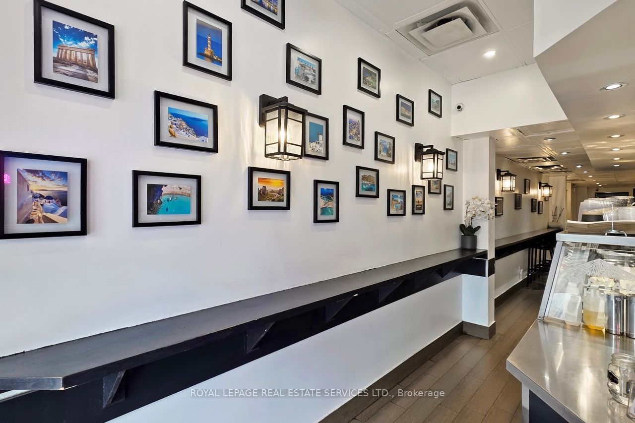 2184 Bloor Street W