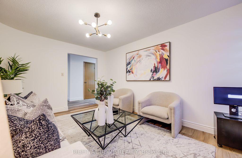 Photo of 51 Burnt Bark Drive, Toronto, ON M1V 3J6 (MLS # E12858886)