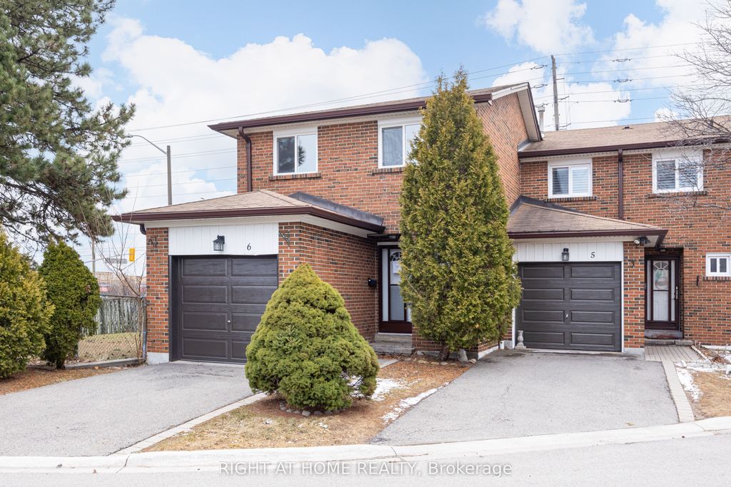 Photo of 2687 Bromsgrove Road #6, Mississauga, ON L5J 4C6 (MLS # W12906656)