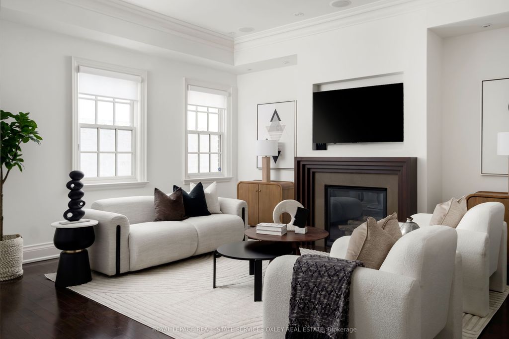 Photo of 22 Birch Avenue #Th D, Toronto, ON M4V 1C8 (MLS # C12552562)