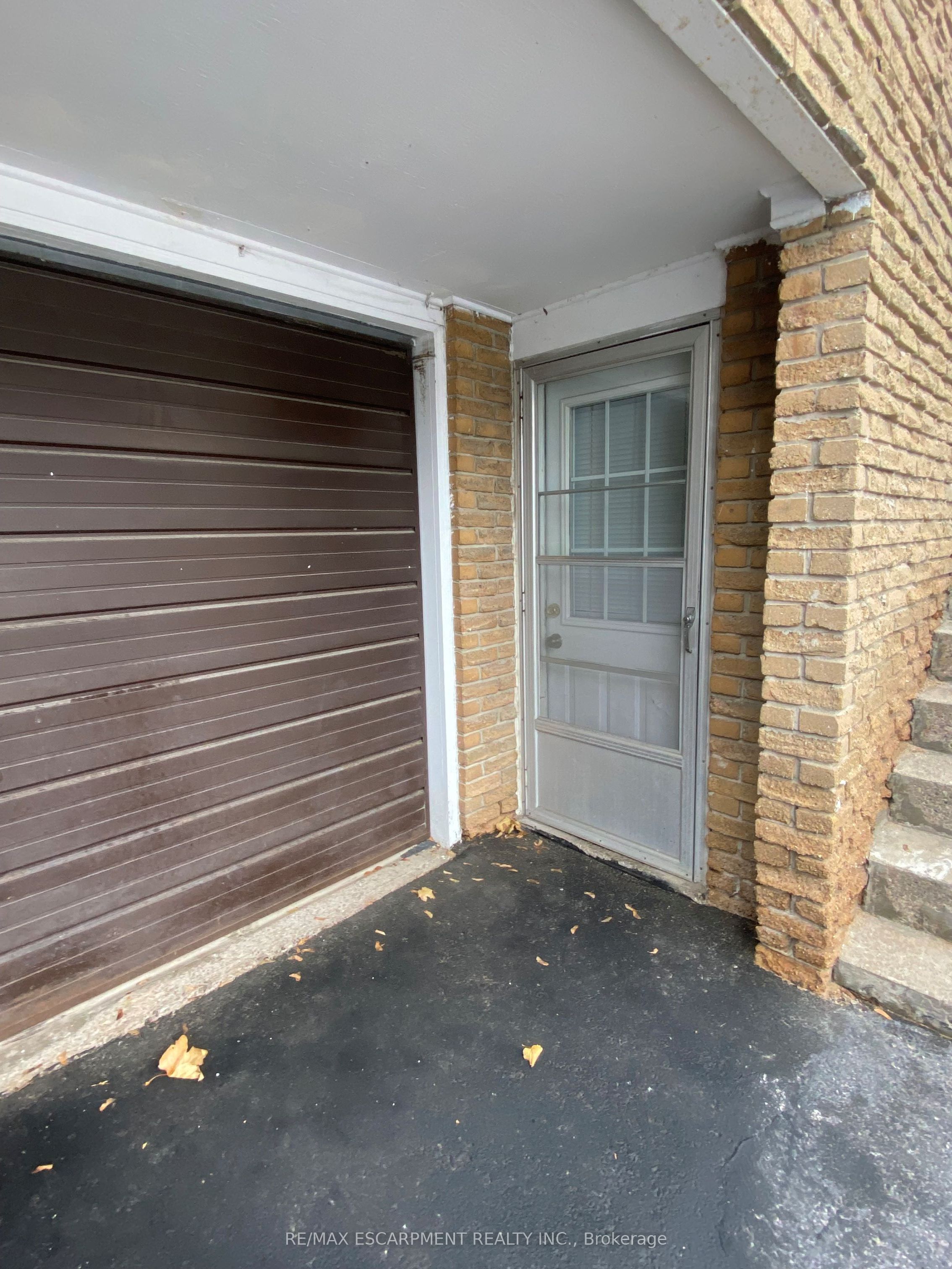 2012 Bonnymede Drive