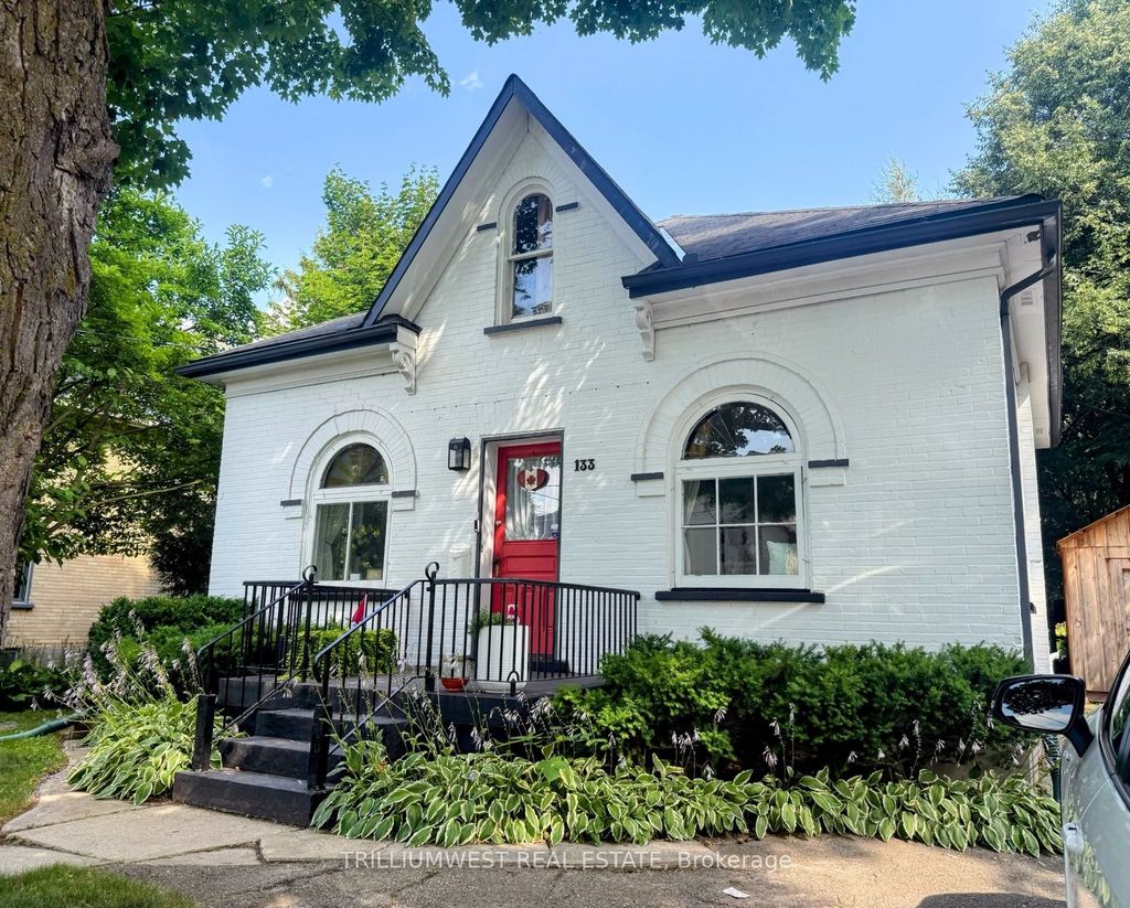 Photo of 133 David Street, Kitchener, ON N2G 1Y1 (MLS # X12457867)