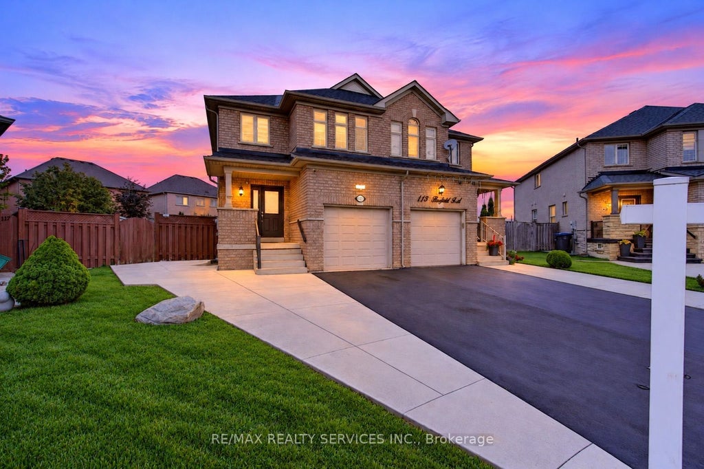 Photo of 115 Passfield Trail, Brampton, ON L6P 1V1 (MLS # W14034804)