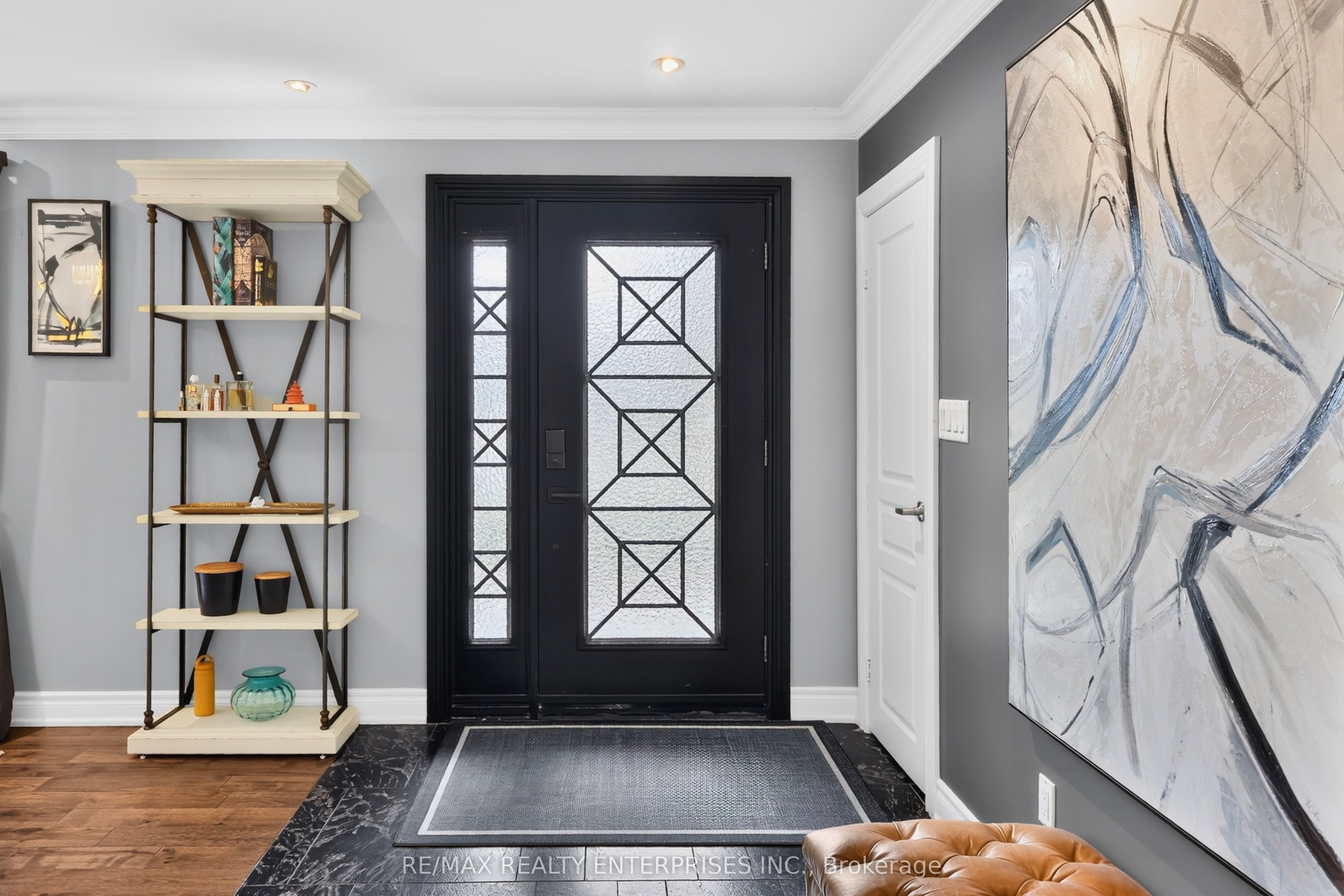273 Savoy Crescent