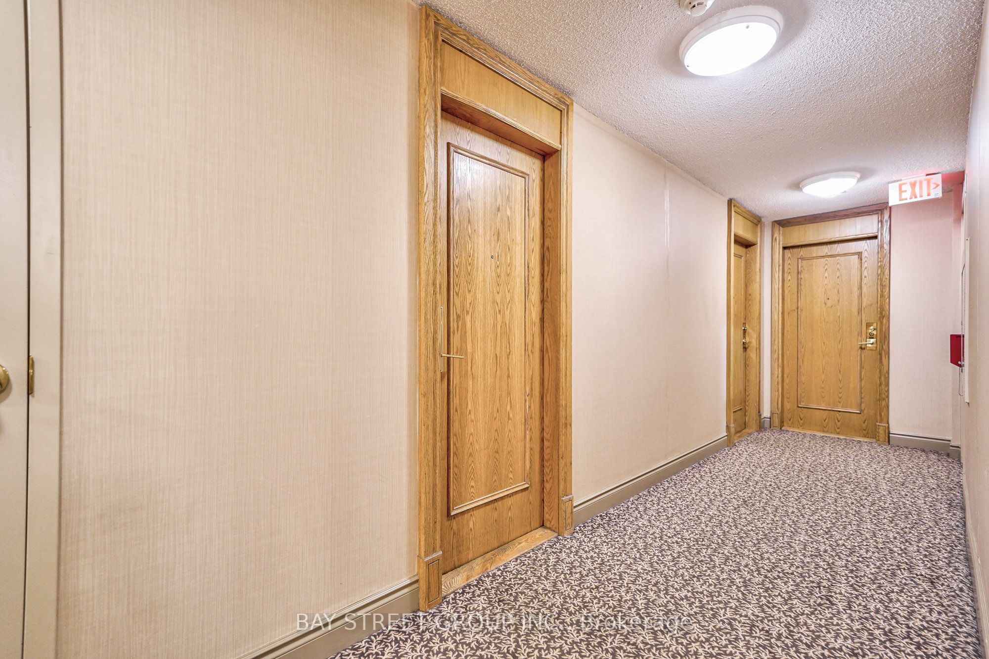 5500 Yonge Street 803