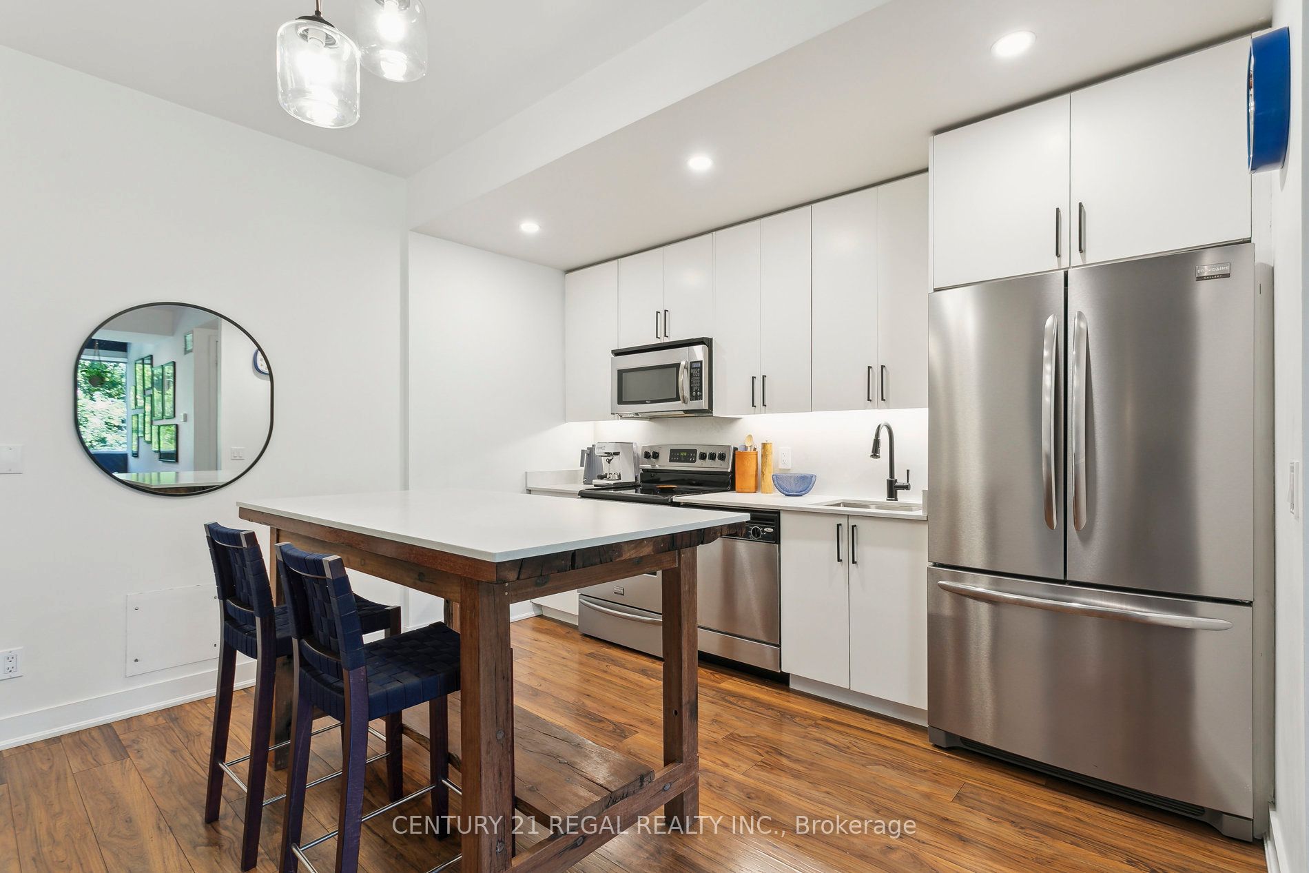 25 Ritchie Avenue 312