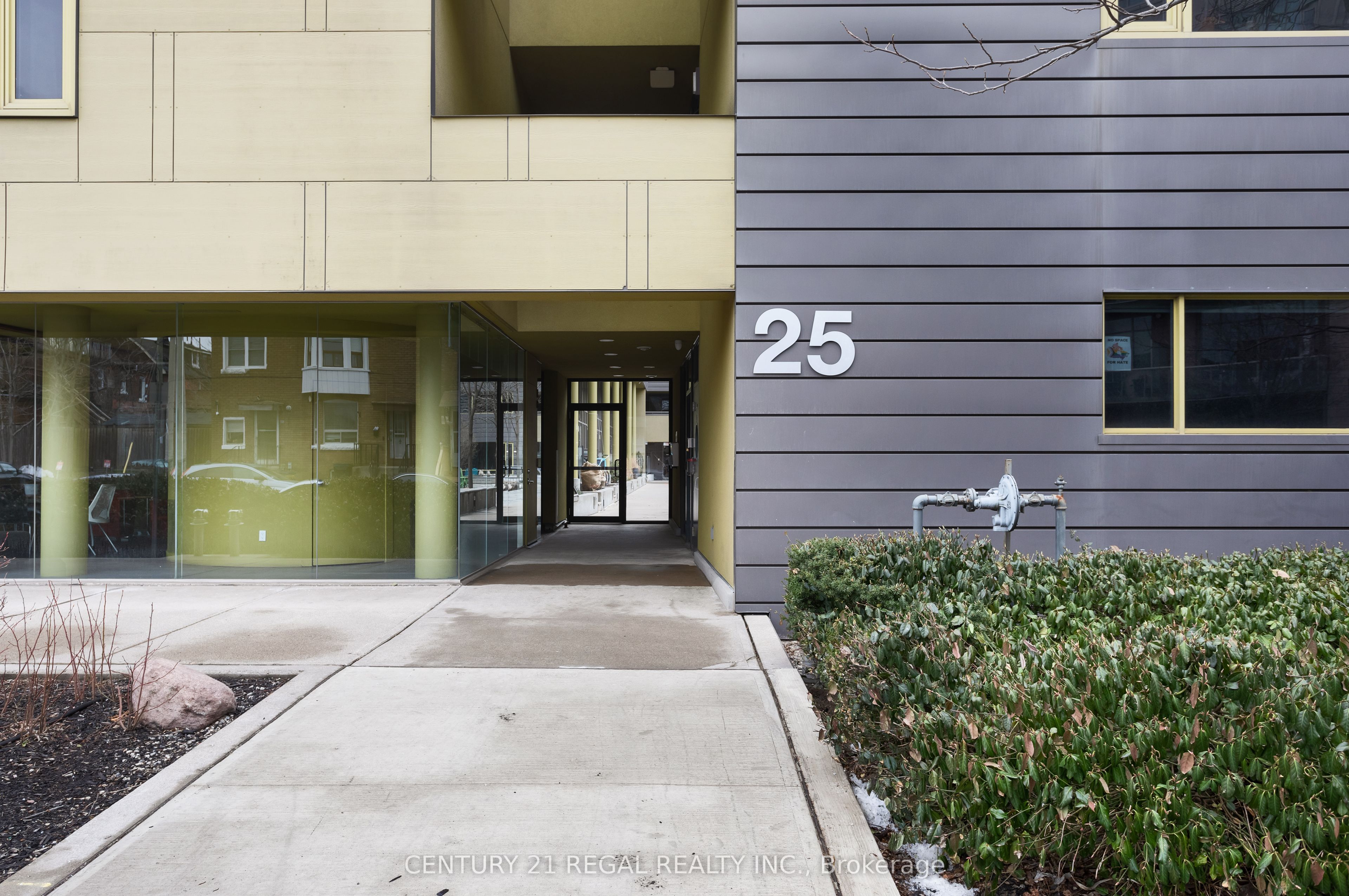 25 Ritchie Avenue 312