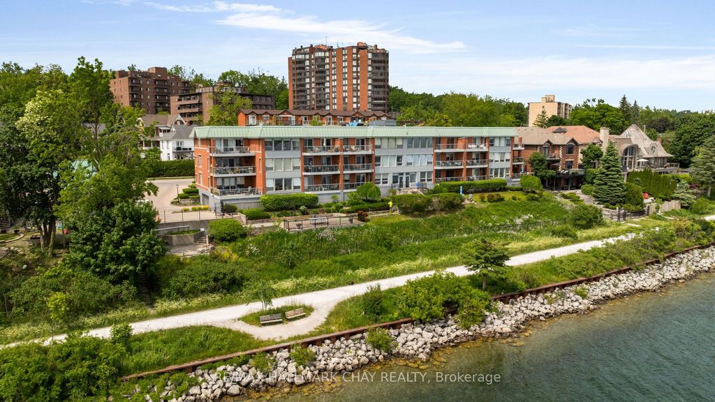 Photo of 21 Kempenfelt Drive #103, Barrie, ON L4M 1B8 (MLS # S12762166)
