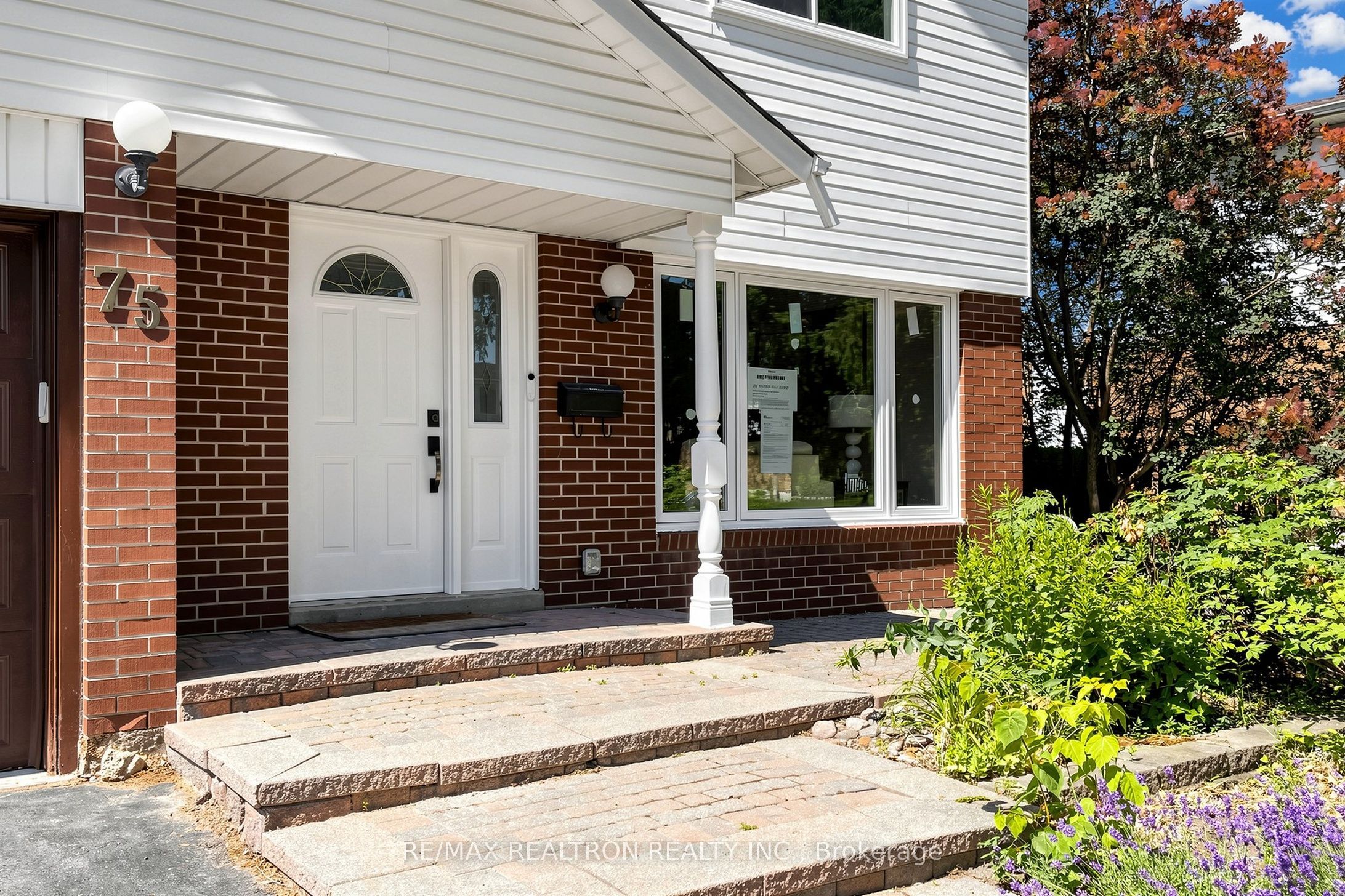 75 Pringle Avenue