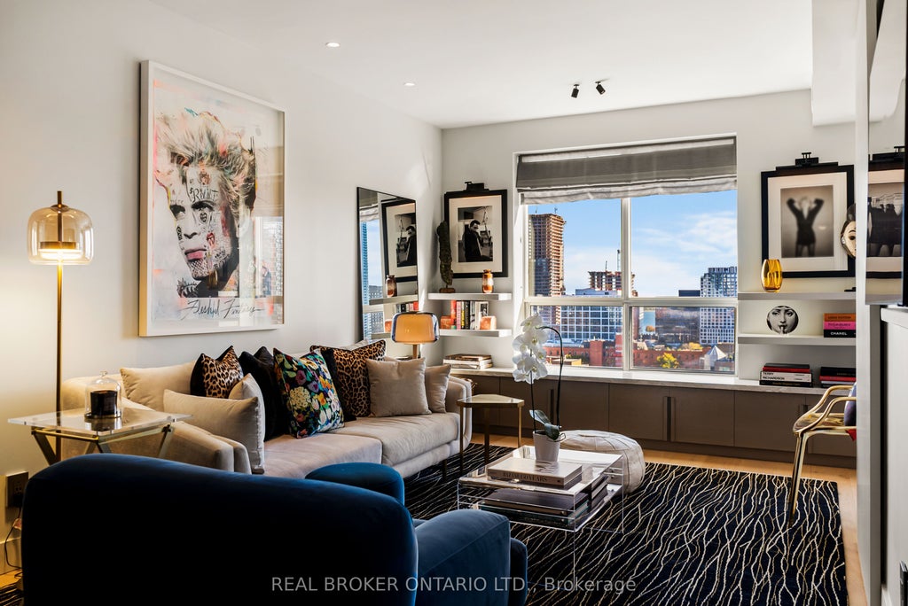 Photo of 168 King Street E #1604, Toronto, ON M5A 4S4 (MLS # C13873794)