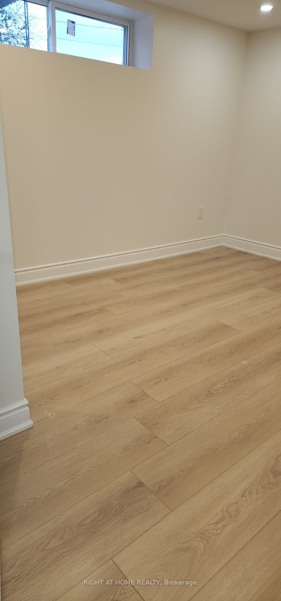 82 Vista Boulevard Basement