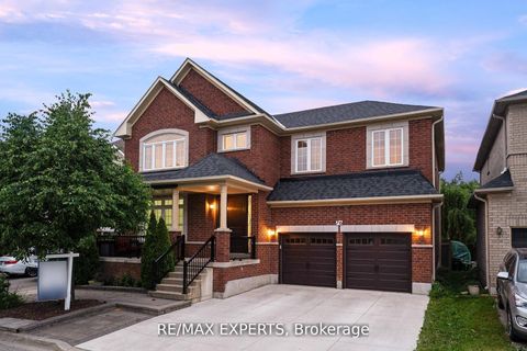 76 Cetona Avenue Vaughan ON L4H 3A2