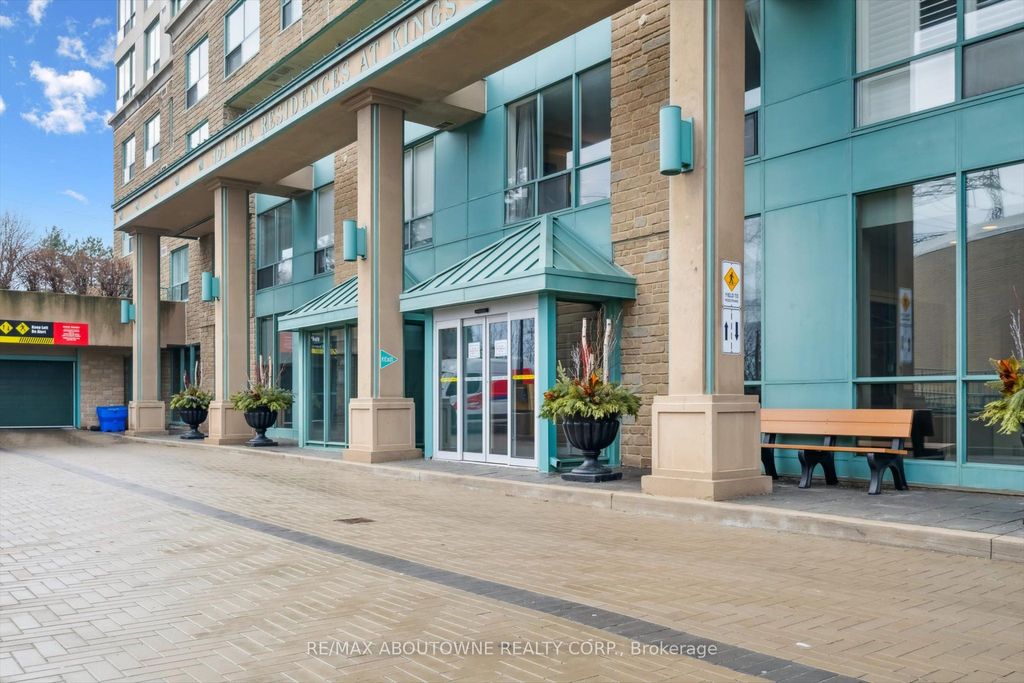 Photo of 101 Subway Crescent #1709, Toronto, ON M9B 6K4 (MLS # W12695524)