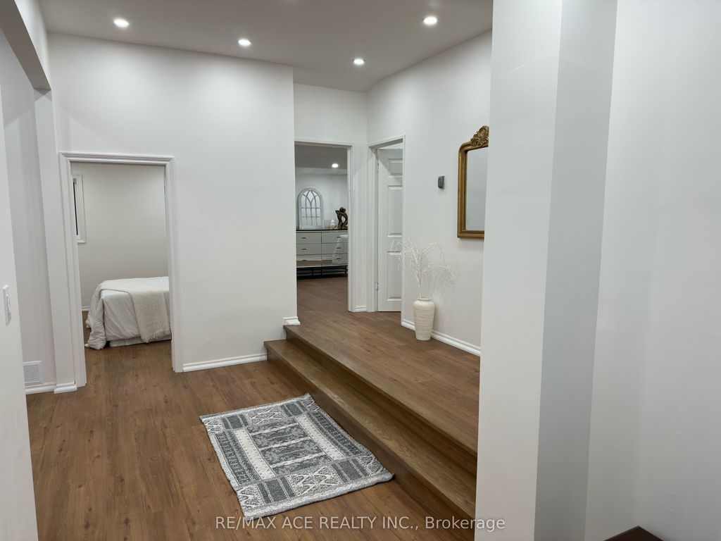 Photo of 47 Munson Crescent, Toronto, ON M1P 3M8 (MLS # E12988484)