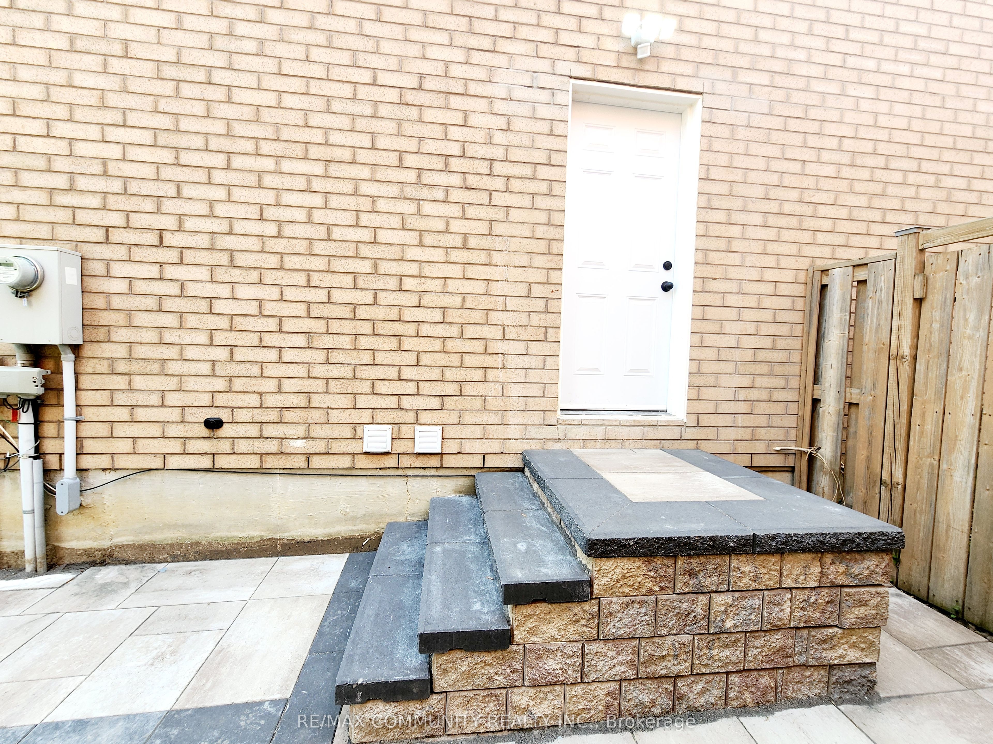 115 Tara Crescent Basement