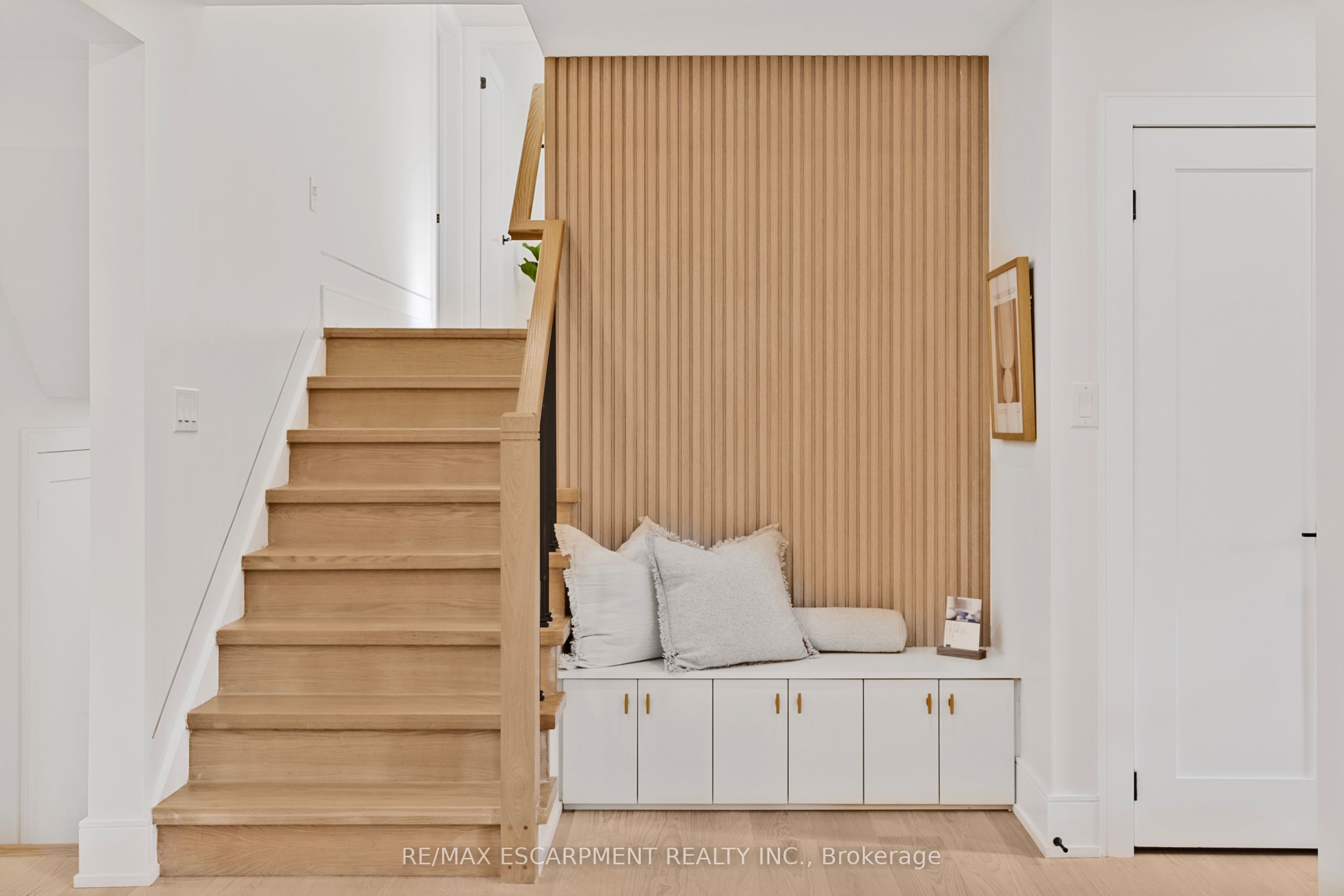 257 STRATHCONA Drive