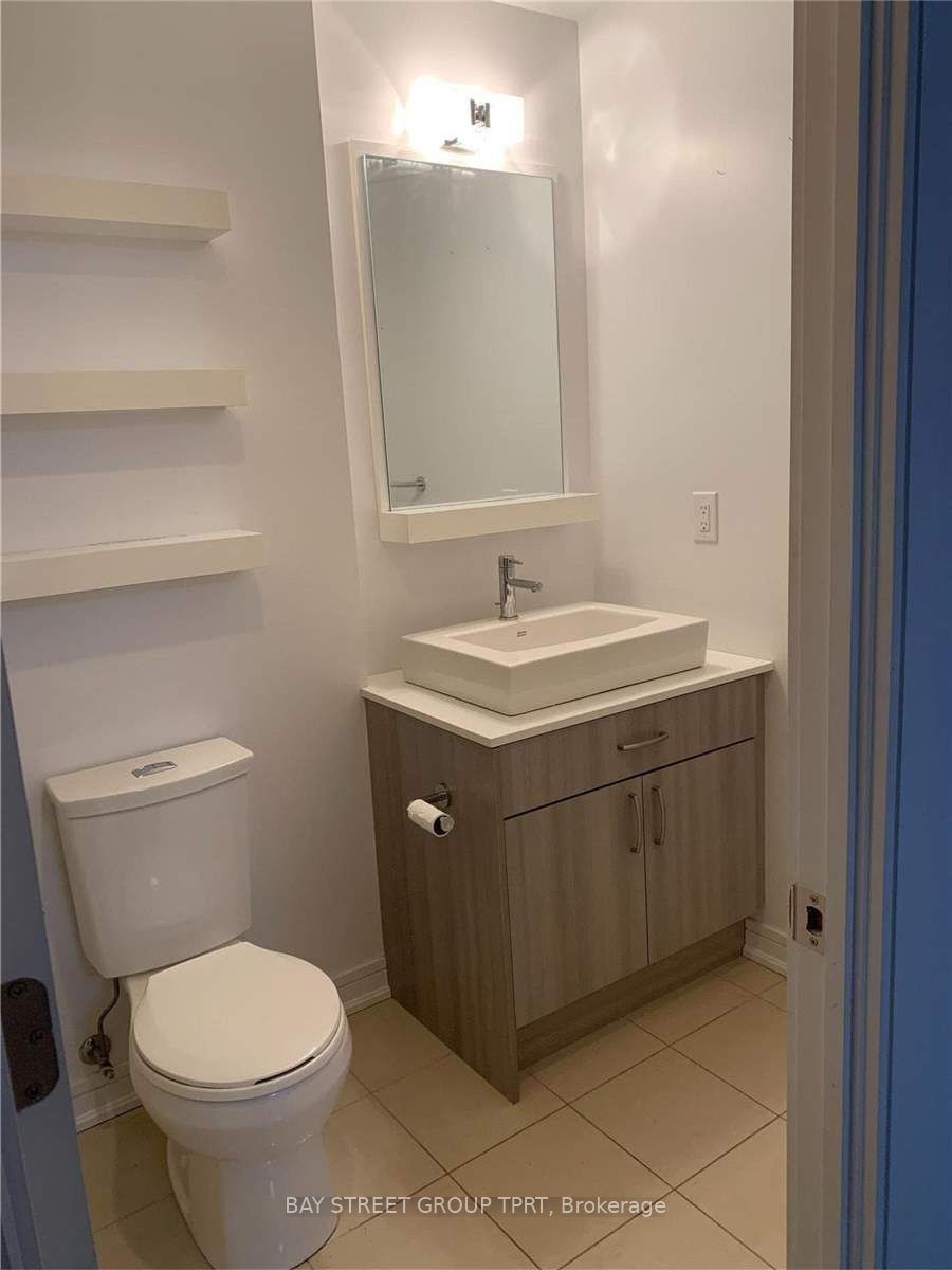 9205 Yonge Street 314